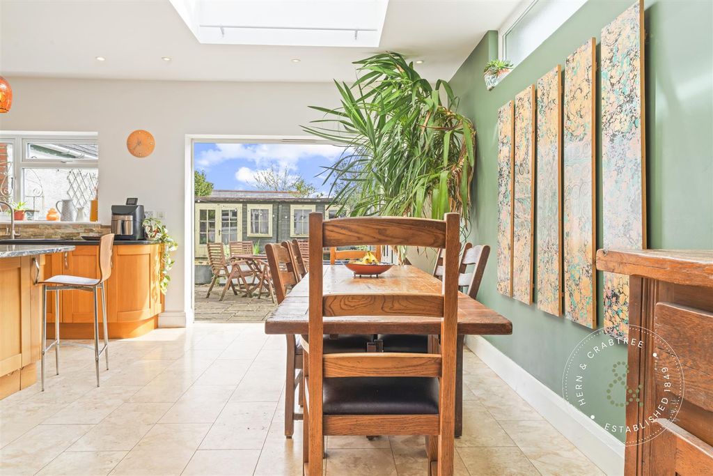 Additional image 21 of 4 bed detached house for salePencisely Crescent, Llandaff, Cardiff CF5