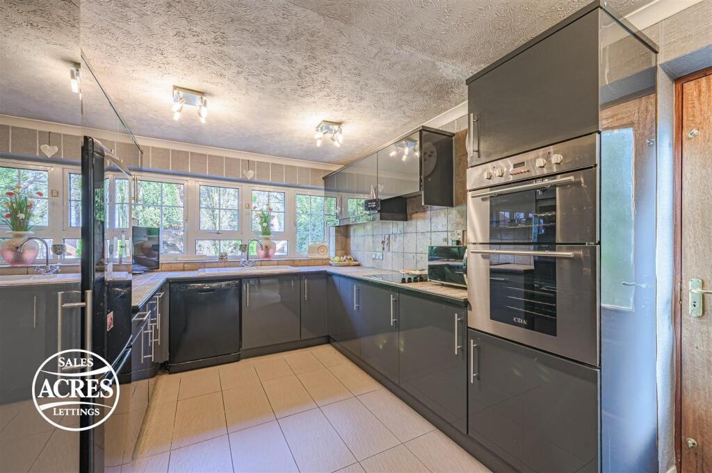 Hardwick Road, Streetly, Sutton Coldfield photo 3