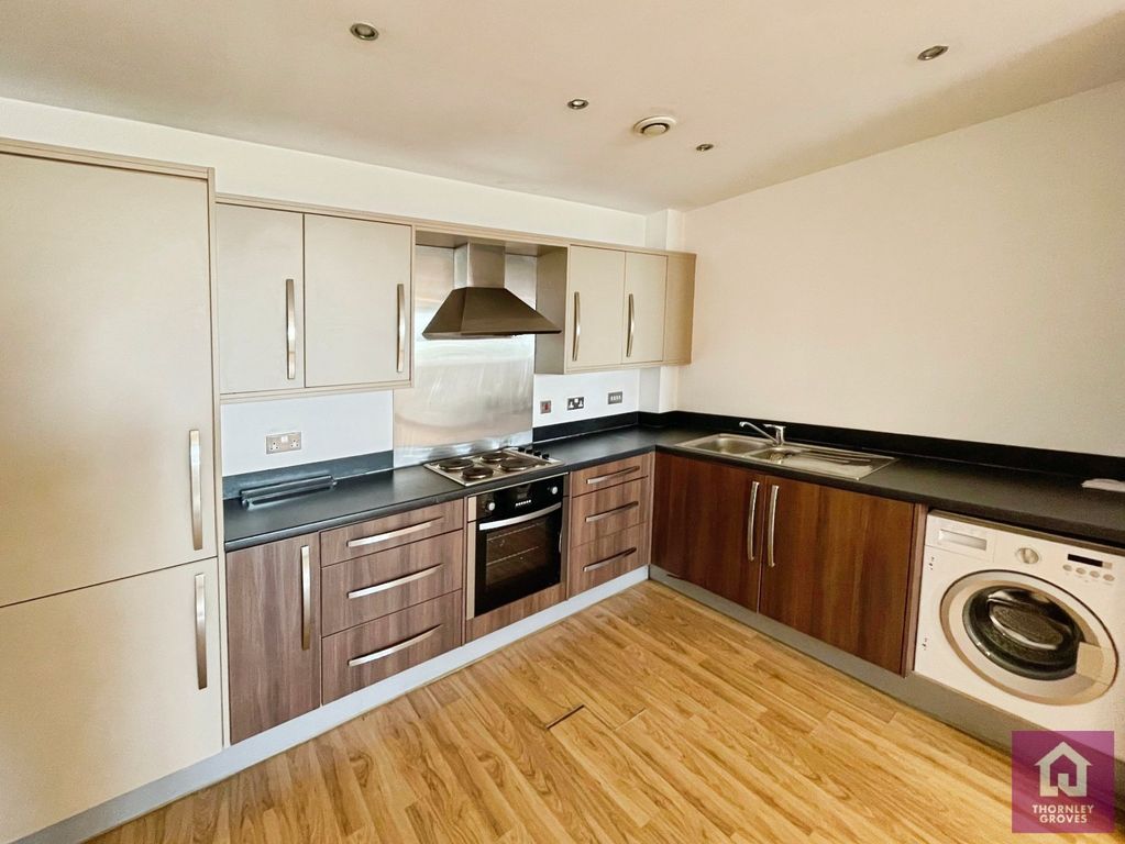 2 bed flat for saleDock Road, Birkenhead, Merseyside CH41 photo 3