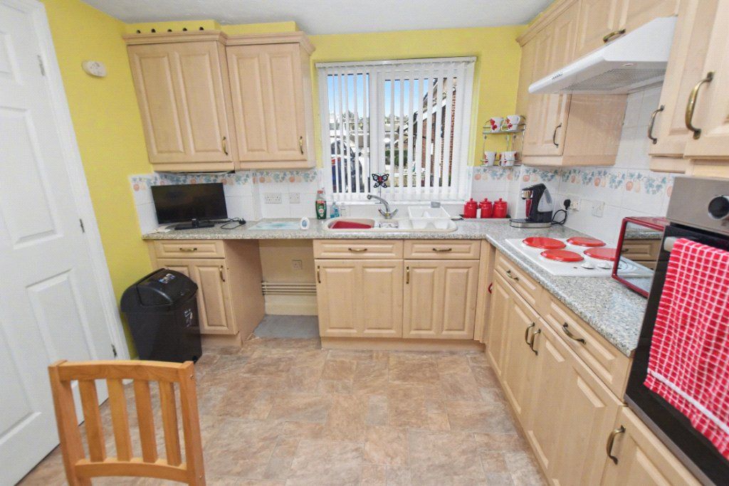 Additional image 3 of 2 bed flat for saleLangton Green, Leeds, West Yorkshire LS12