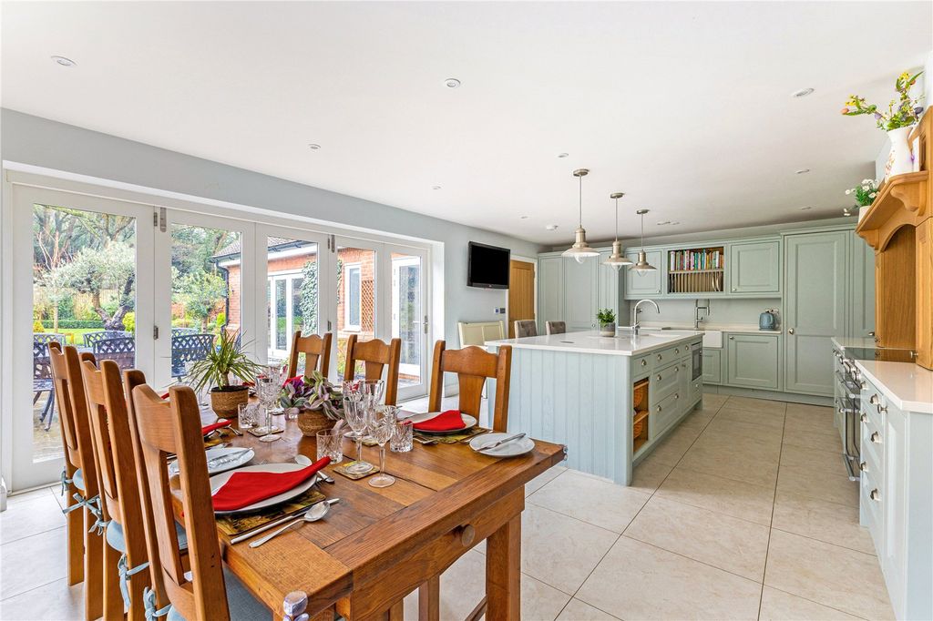 Additional image 10 of 4 bed detached house for saleBullbeggars Lane, Potten End, Berkhamsted, Hertfordshire HP4
