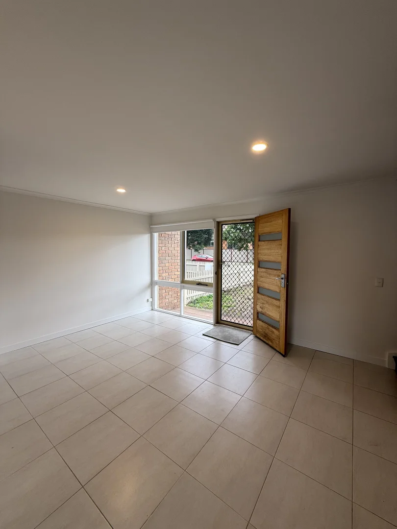 Additional image 6 of 6/28 Bordeaux Street, Avondale Heights VIC 3034