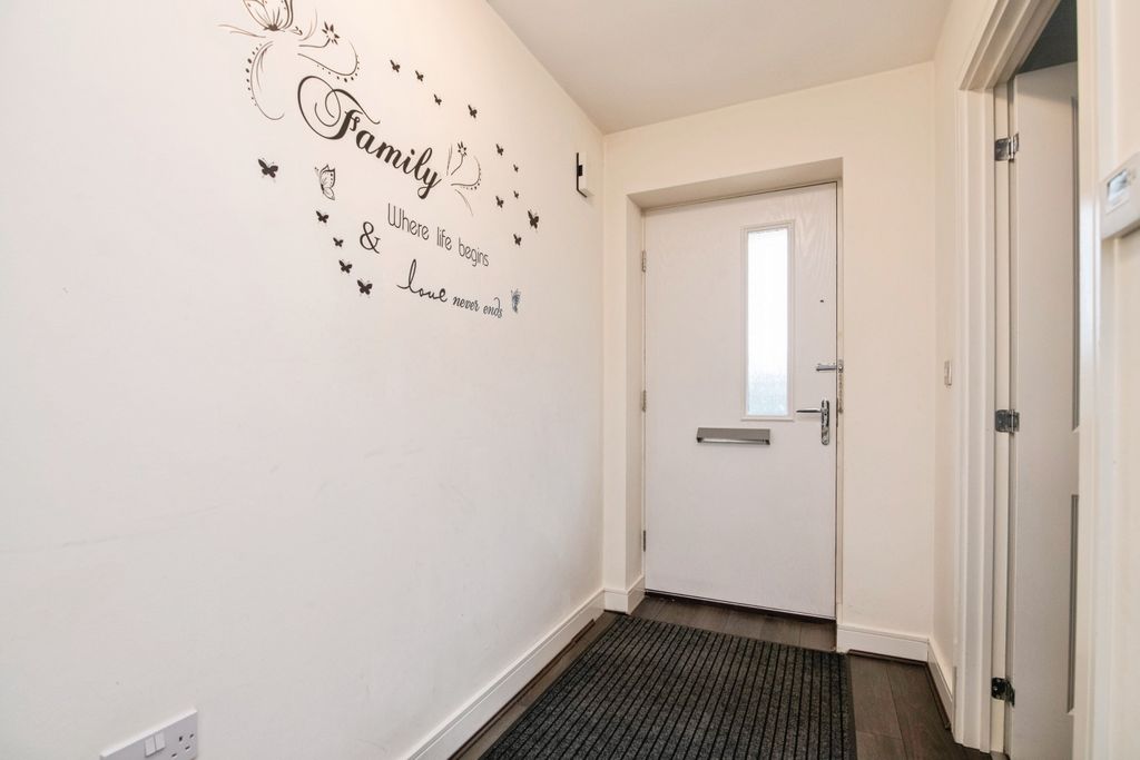 Additional image 2 of 3 bed semi-detached house for saleDudley Street, Bilston WV14