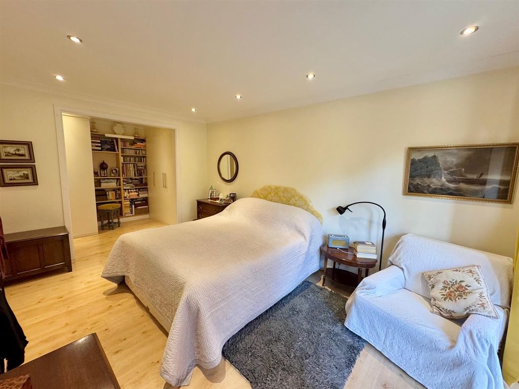 Additional image 10 of 4 bed terraced house for saleGlenfield, Altrincham WA14