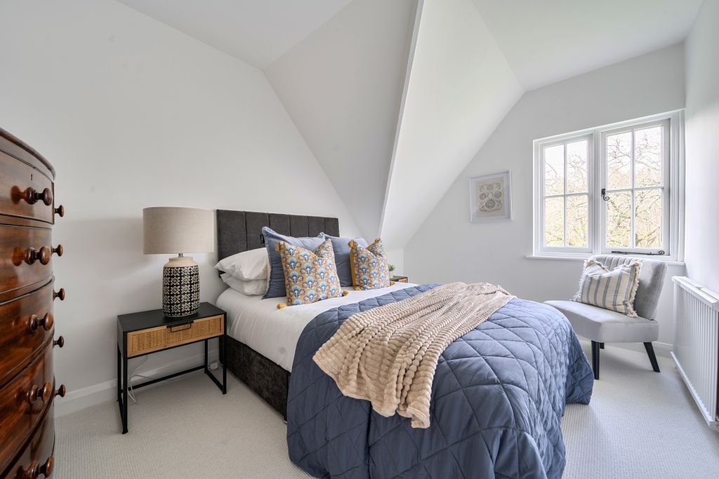 Additional image 10 of 5 bed detached house for saleChesham Road, Berkhamsted HP4