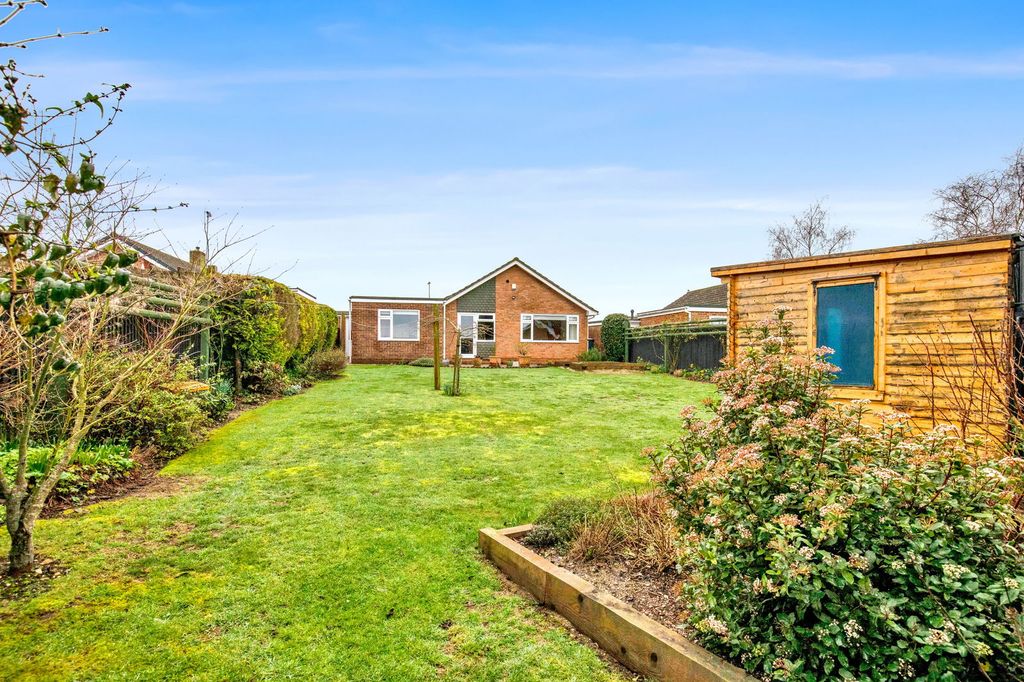 Additional image 18 of 3 bed bungalow for saleBramble Hill, Alresford, Hampshire SO24
