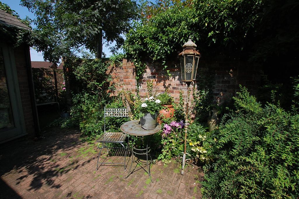 Additional image 40 of 4 bed end terrace house for saleKings Road, Ashton-Under-Lyne, Greater Manchester OL6