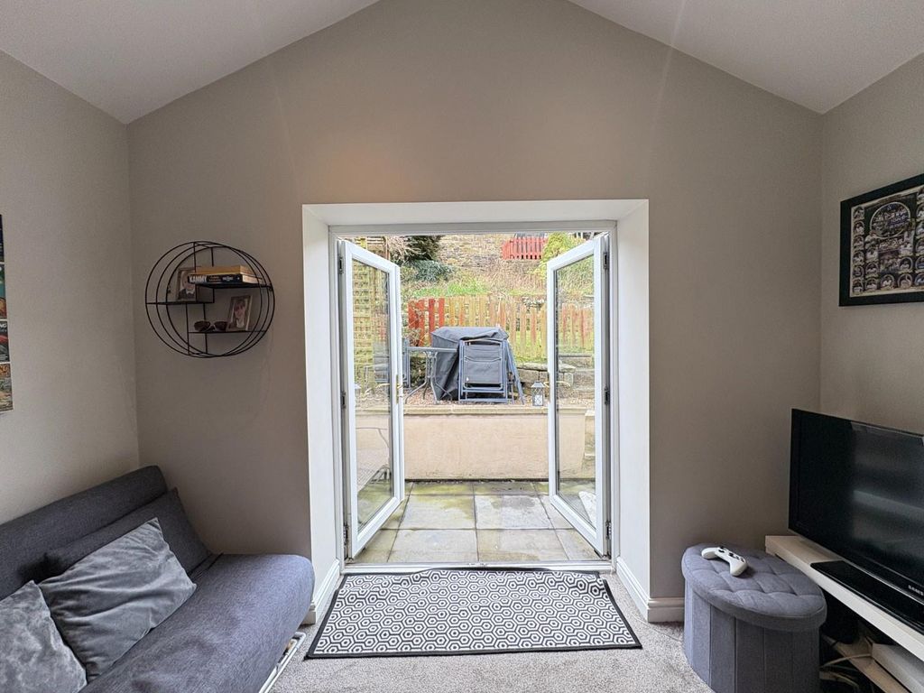 Additional image 19 of 4 bed terraced house for saleHigh Street, Hanging Heaton, Batley WF17