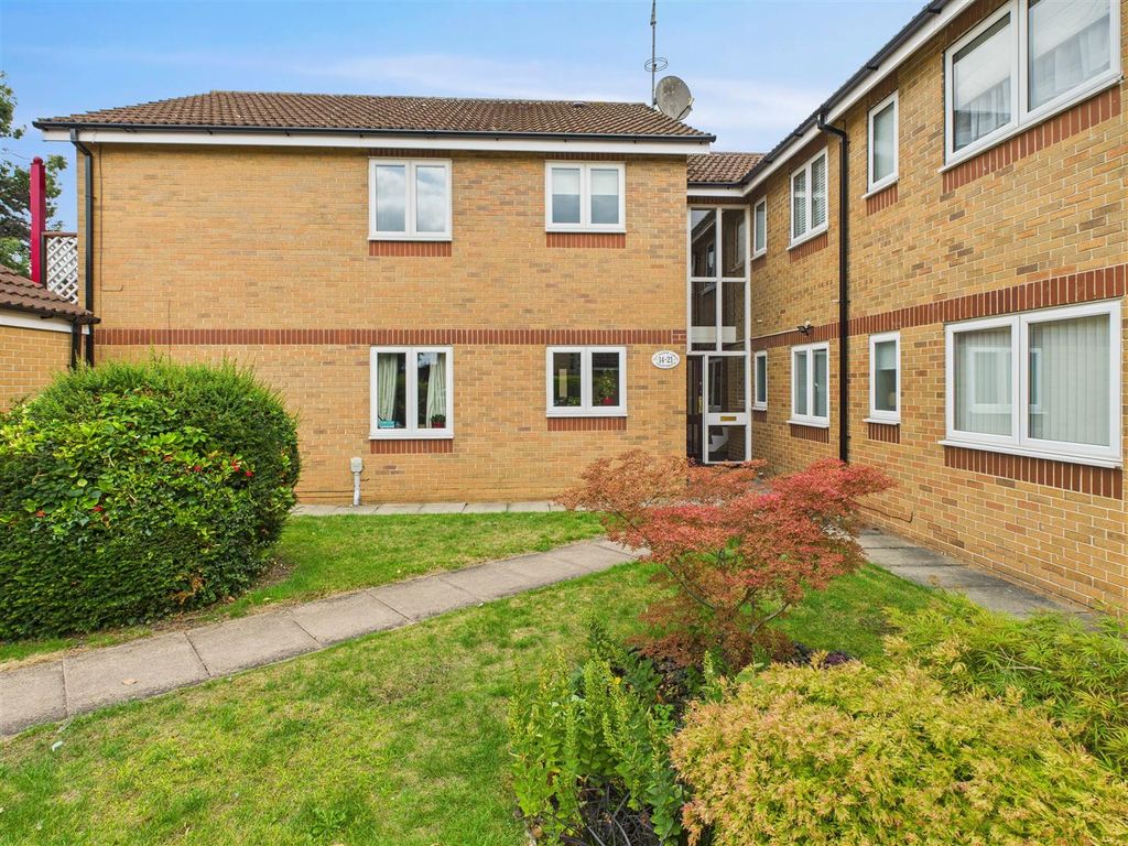 Additional image 5 of 2 bed flat for saleOld Manor Lawns, Long Lane, Beverley HU17