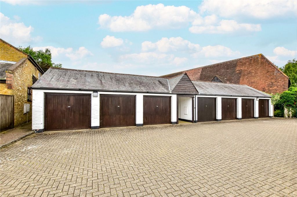 Additional image 40 of 4 bed semi-detached house for saleDairy Way, Abbots Langley WD5