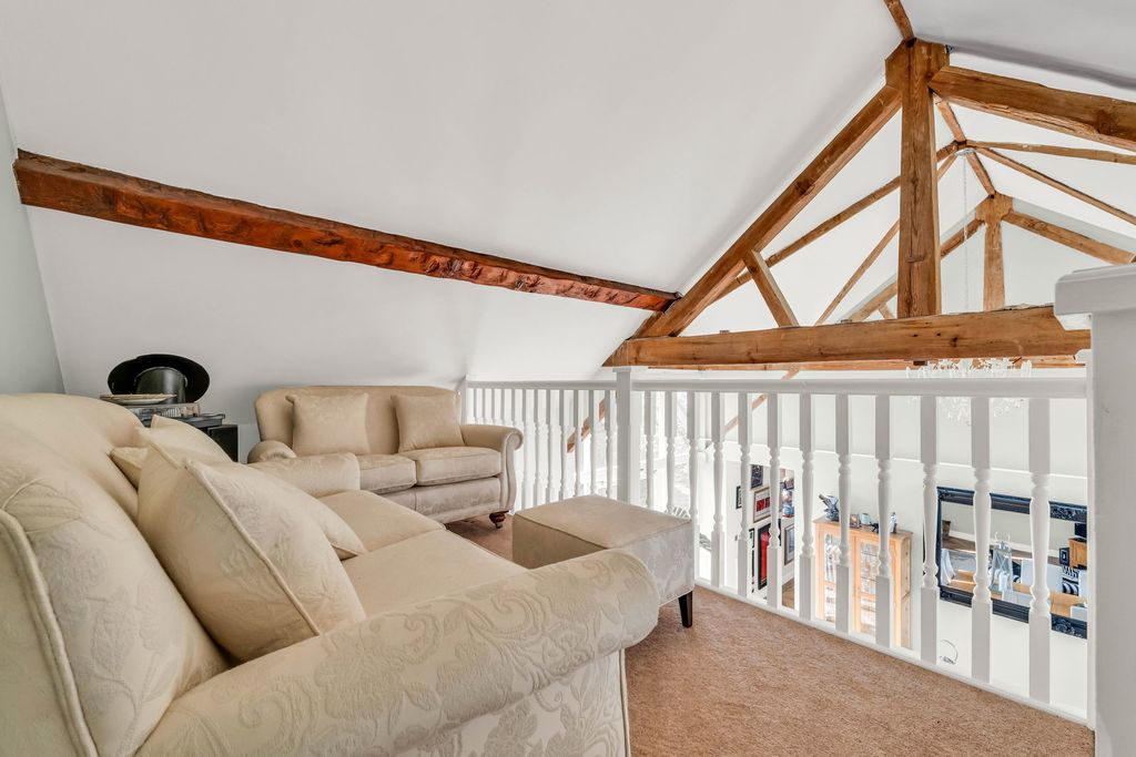 Additional image 7 of 4 bed barn conversion for saleHome Farm Courtyard, Castle Donington, Derby DE74