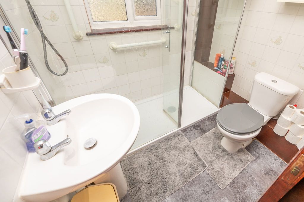 Additional image 15 of 2 bed terraced house for saleWillow Close, Alcester B49