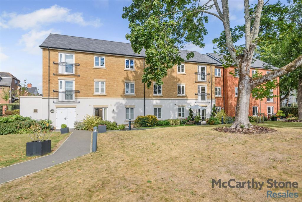 Additional image 20 of 1 bed flat for saleQueen Elizabeth Place, Orchard Lane, Alton GU34