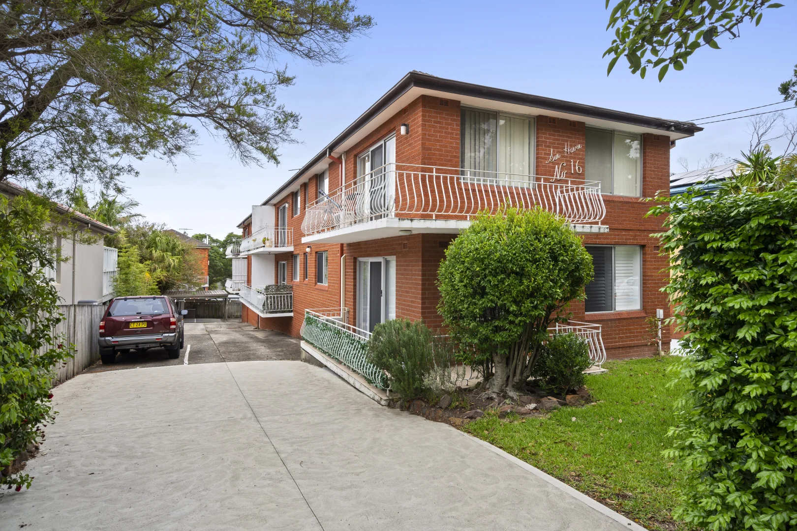 Additional image 4 of 2/16 Wyadra Avenue, Freshwater NSW 2096