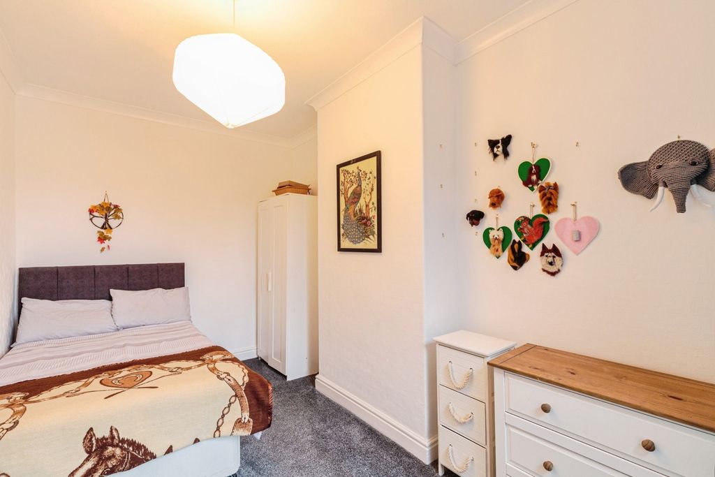 Additional image 8 of 3 bed terraced house for saleHolmefield Road, Lytham St. Annes, Lancashire FY8
