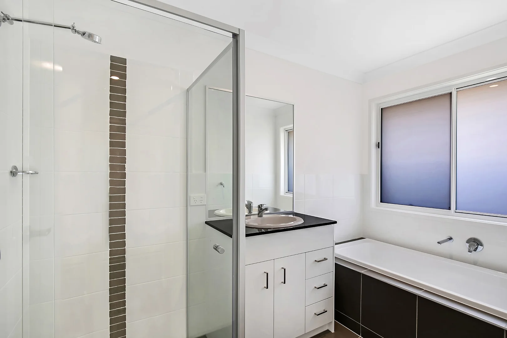 Additional image 12 of 14 Daintree Court, Park Ridge QLD 4125