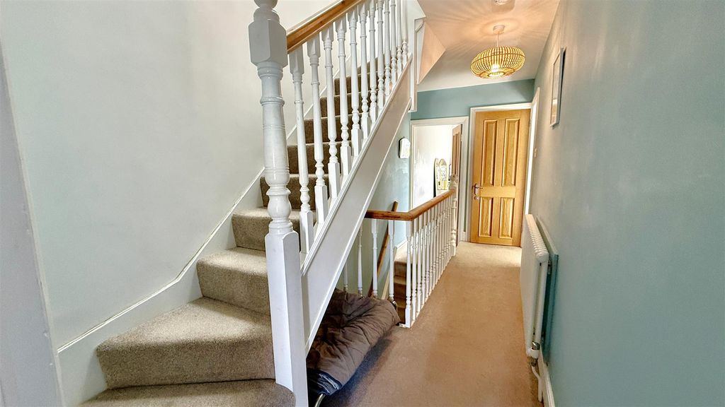 Additional image 18 of 5 bed terraced house for saleFranklin Road, Birmingham B30