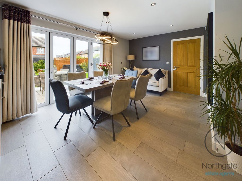 4 bed detached house for saleVickers Close, Middleton St. George DL2 photo 4