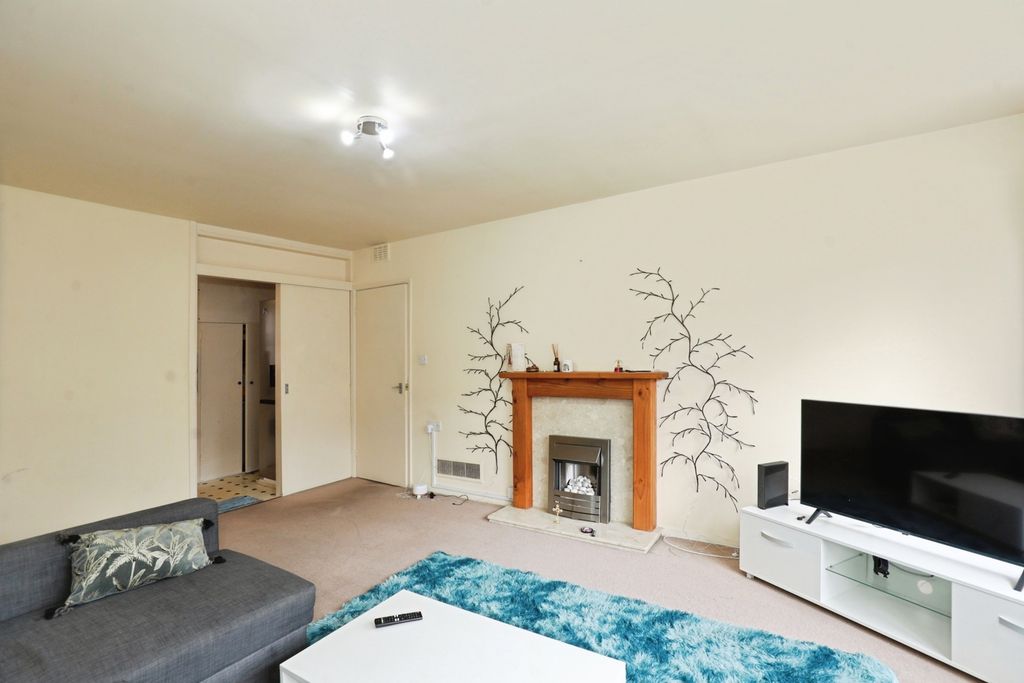 Additional image 4 of 1 bed flat for saleHarrowby Drive, Newcastle, Staffordshire ST5