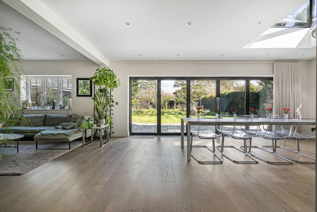 Additional image 8 of 5 bed detached house for saleHarriotts Lane, Ashtead KT21