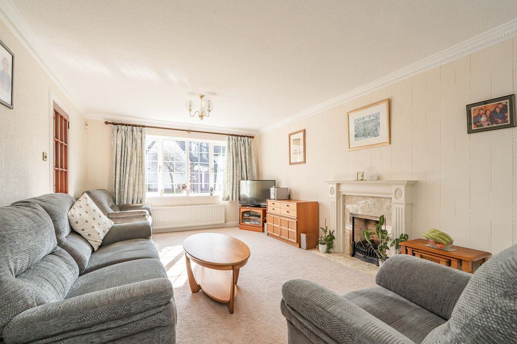 Additional image 2 of 6 bed villa for sale11 Johnsburn Haugh, Balerno EH14