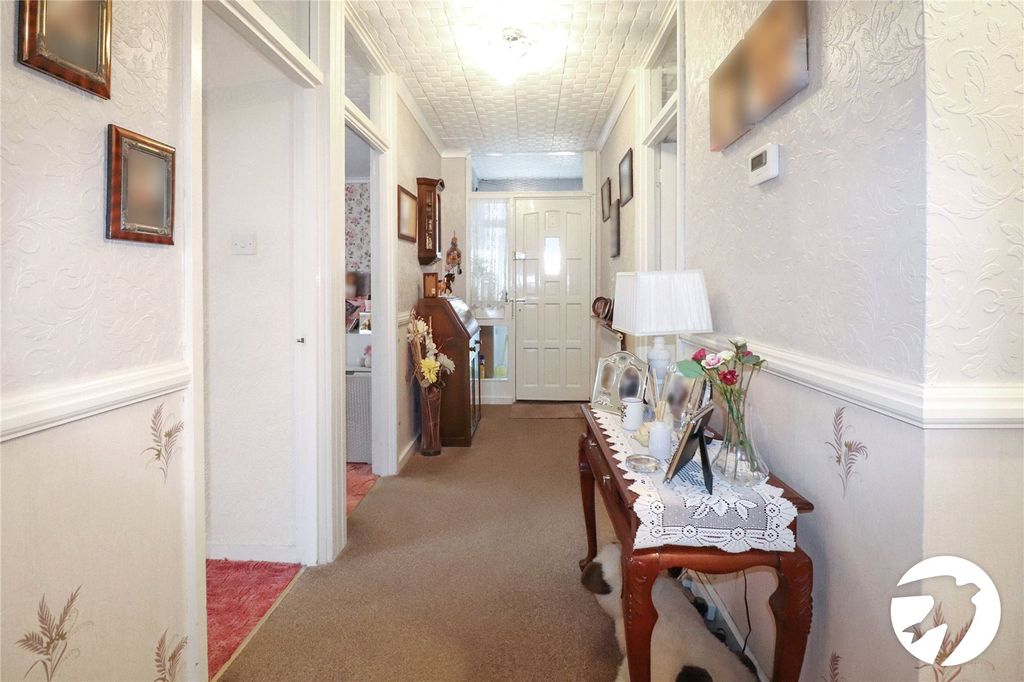 Additional image 12 of 3 bed flat for saleUpper Park Road, Belvedere DA17