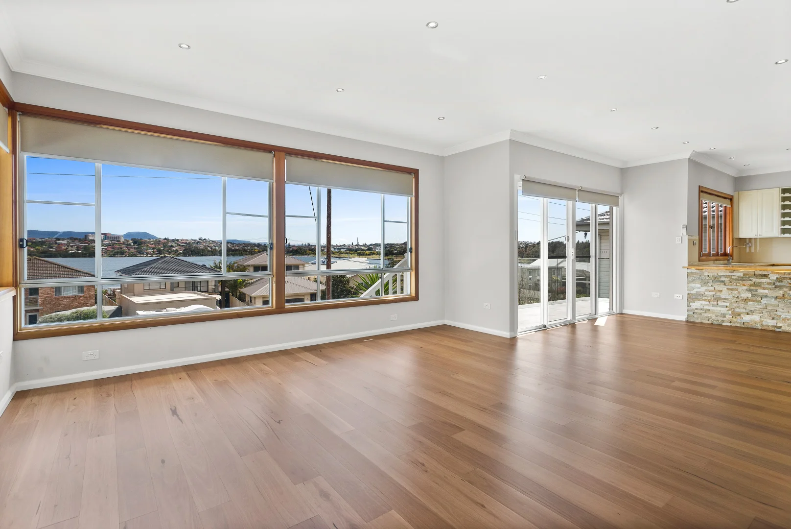 Additional image 4 of 27 Lakeview Parade, Primbee NSW 2502