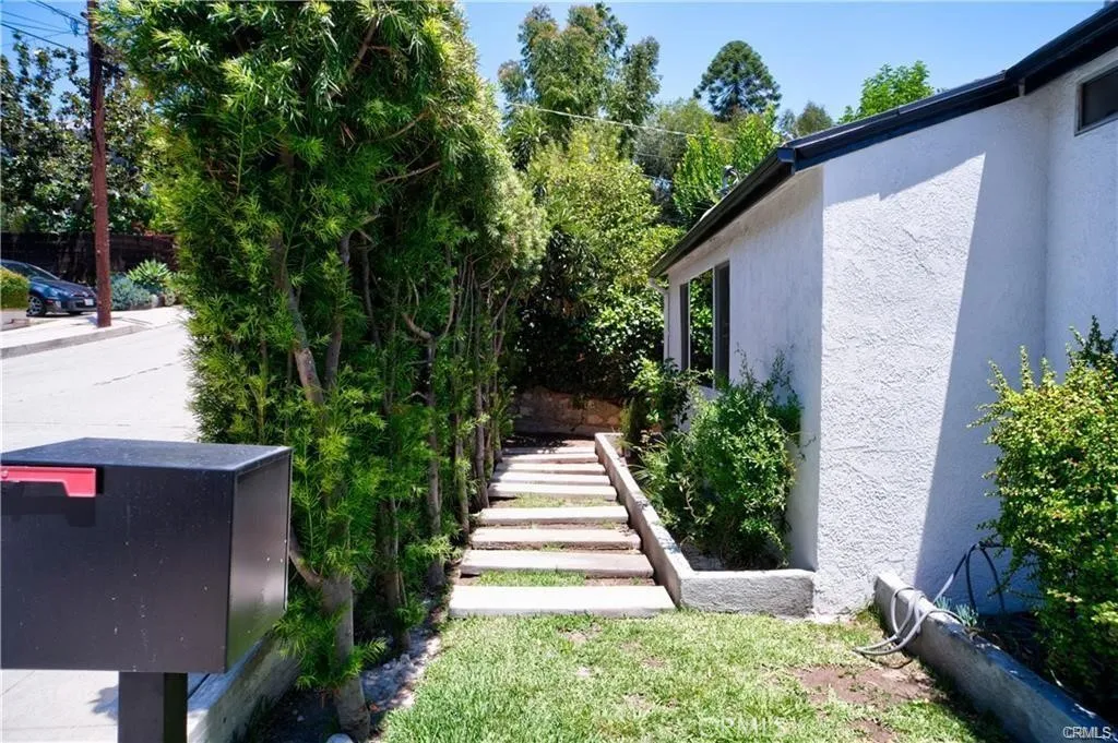 Additional image 49 of 1020 Lantana Drive, Los Angeles, CA 90042