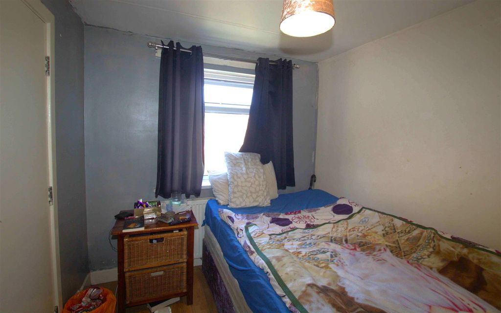 Additional image 4 of 2 bed flat for saleChippenham Road, Middlesbrough TS4