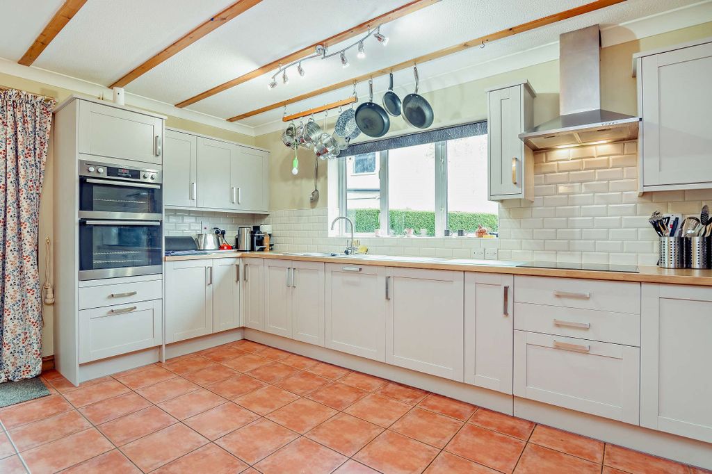 Additional image 8 of 4 bed bungalow for saleBack Road, Catbrook, Chepstow, Monmouthshire NP16
