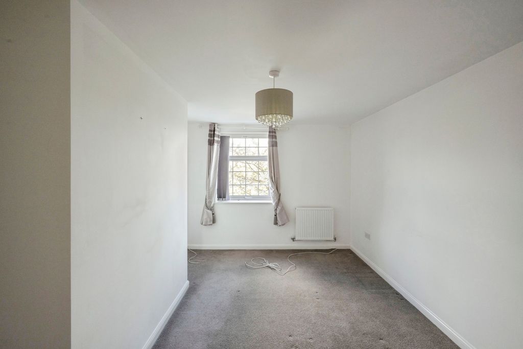 Additional image 7 of 2 bed flat for saleRosso Close, Doncaster, South Yorkshire DN4