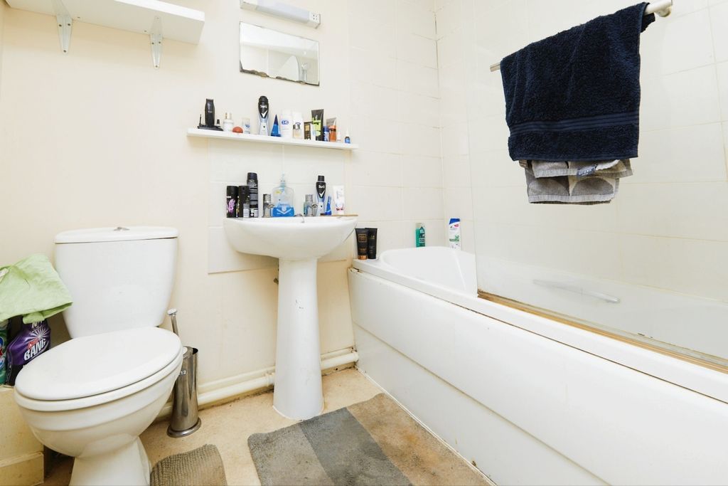 Additional image 12 of 1 bed flat for saleJaeger Close, Belper DE56