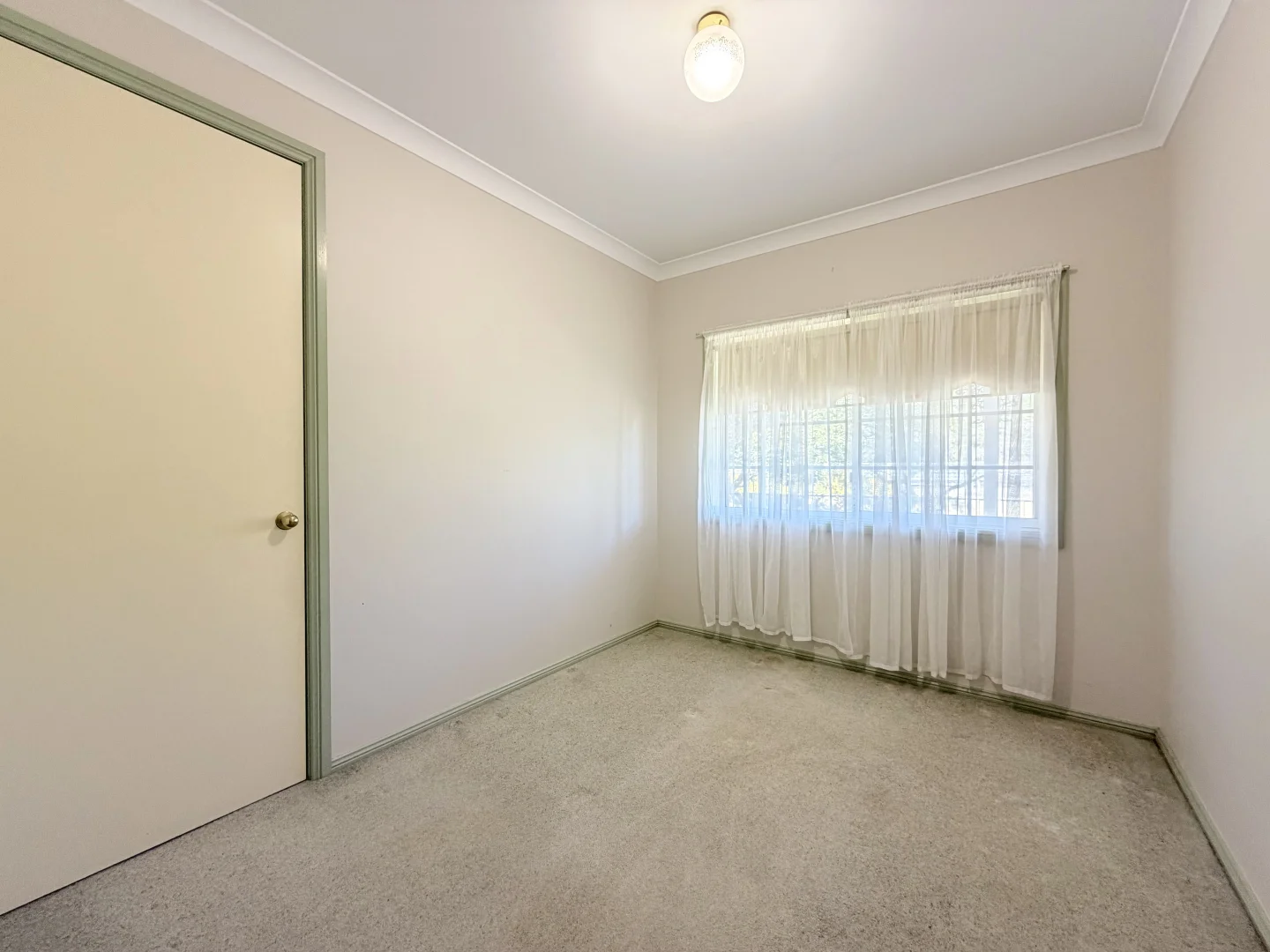 Additional image 7 of 4/2 High Street, Parkes NSW 2870