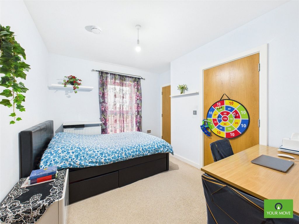 Additional image 15 of 3 bed flat for saleVestry Court, 2, Bournebrook Grove, Romford RM7