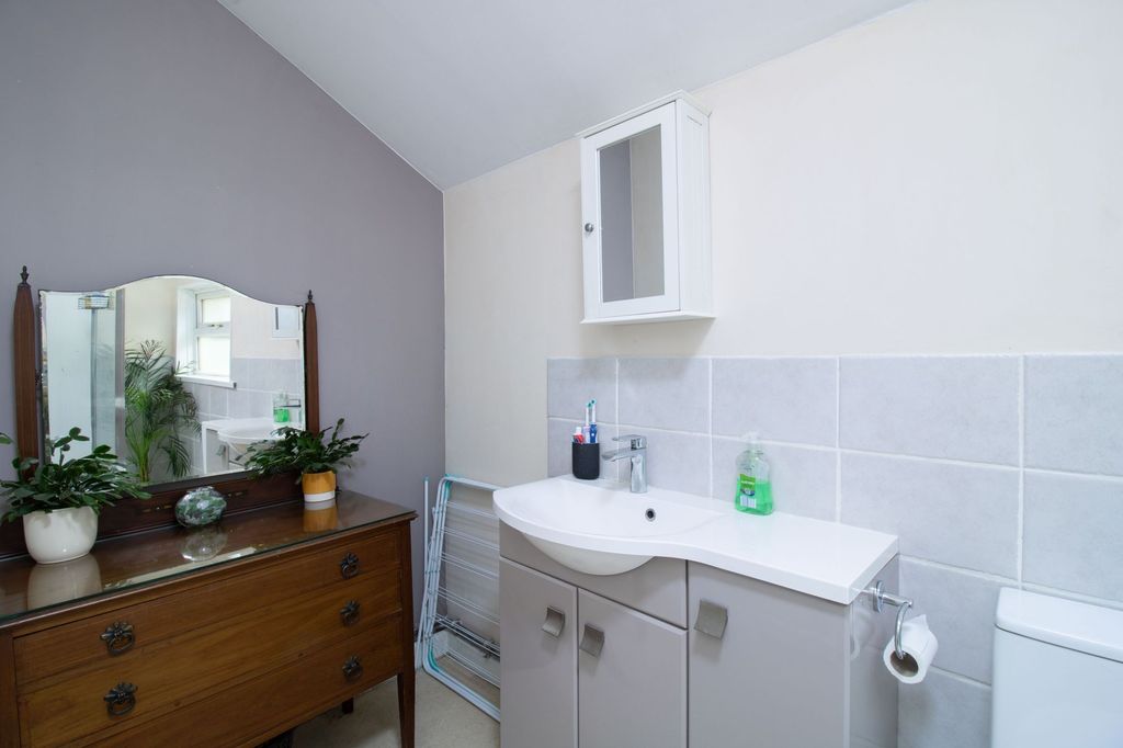 Additional image 15 of 3 bed semi-detached house for saleNorth Road, Newbridge NP11