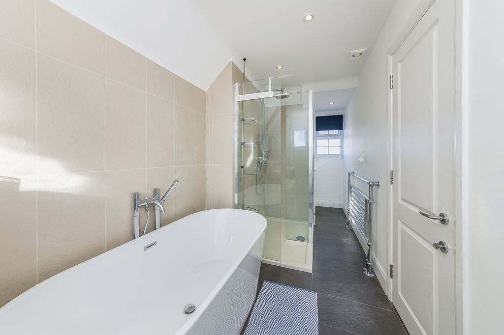 Additional image 11 of 2 bed penthouse for saleCoopers Lane, Abingdon OX14