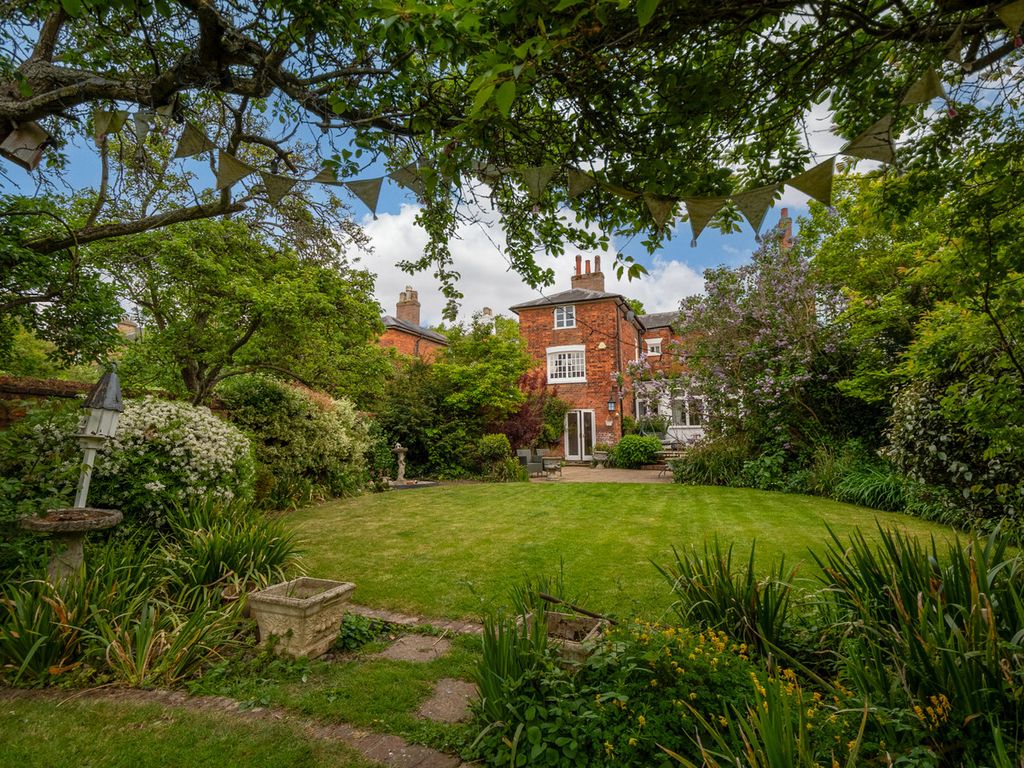 Additional image 28 of 4 bed semi-detached house for saleKimbolton Road Bedford, Bedfordshire MK40