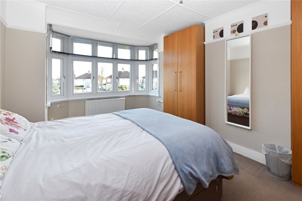 Additional image 14 of 4 bed semi-detached house for saleCumberland Drive, Bexleyheath DA7