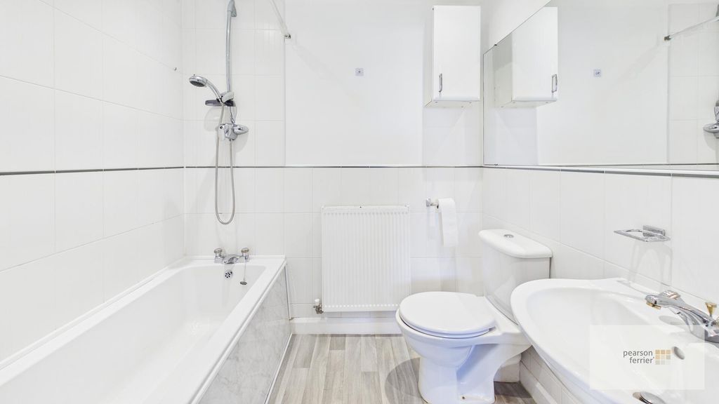 Additional image 10 of 2 bed flat for saleManchester Road, Haslingden, Rossendale BB4