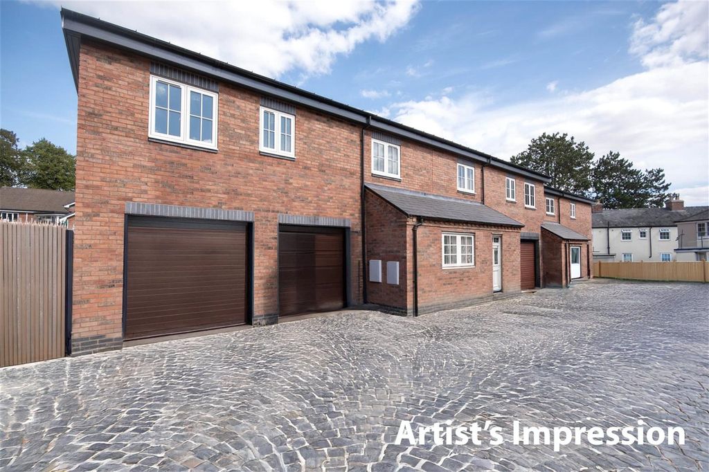 2 bed flat for saleThe Maltings, Salop Road, Oswestry, Shropshire SY11