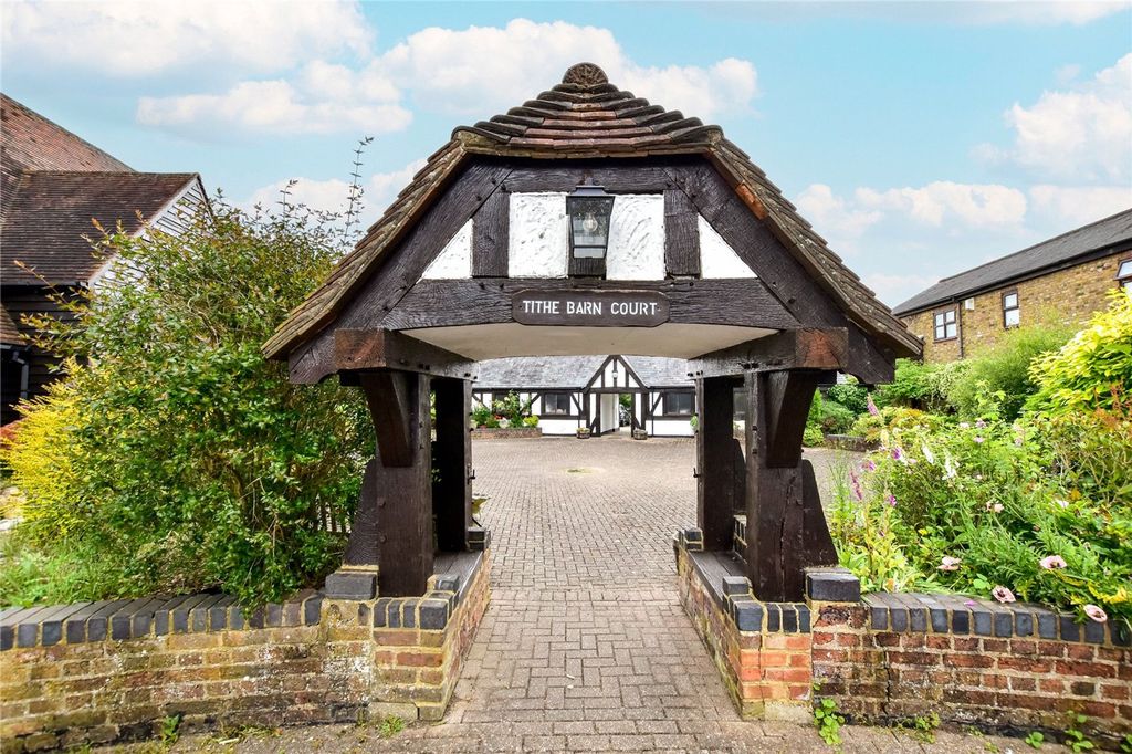 Additional image 38 of 4 bed semi-detached house for saleDairy Way, Abbots Langley WD5