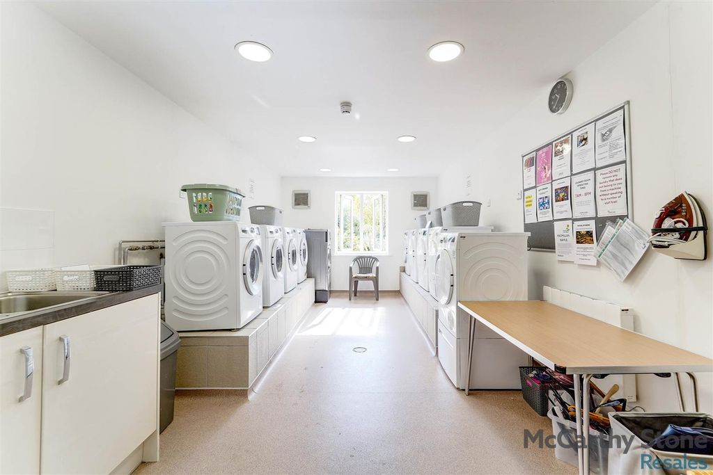 Additional image 19 of 2 bed flat for saleOakhill Place, High View, Bedford, Bedfordshire MK41