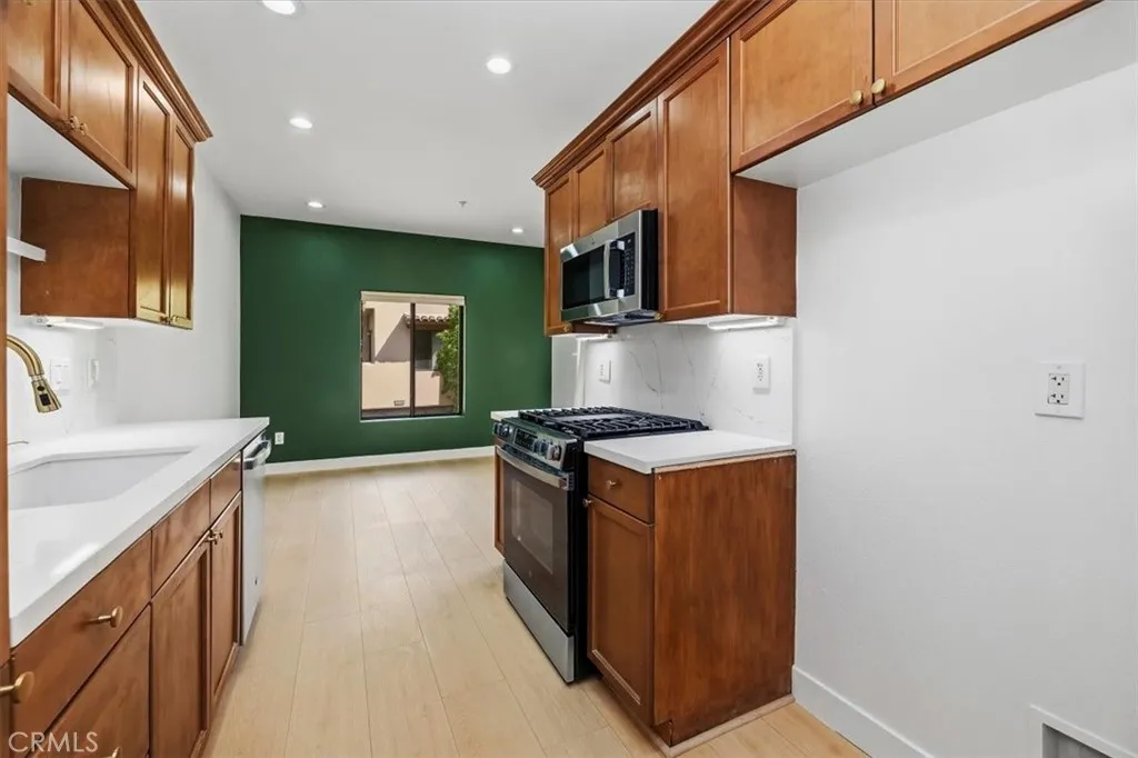 Additional image 19 of 1045 Villorrio Dr S, Palm Springs, CA 92262