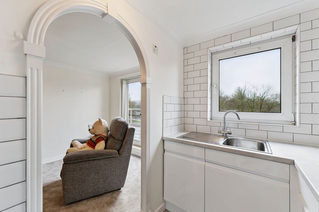 Additional image 5 of 1 bed property for saleFairview Court, Main Street, Milngavie G62