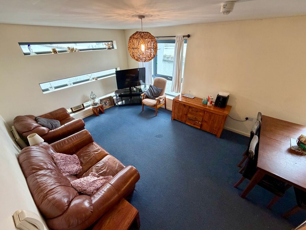 Additional image 2 of 2 bed flat for saleThe Decks, Runcorn WA7