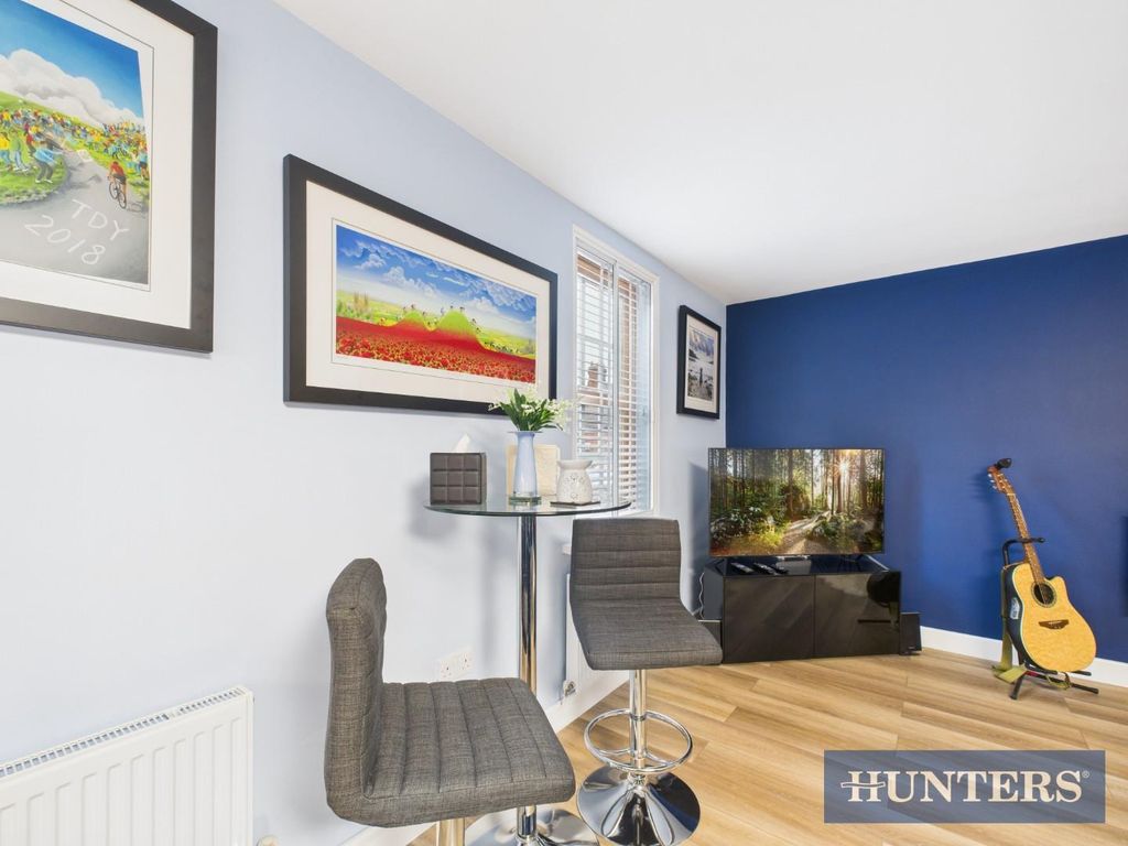 Additional image 7 of 2 bed flat for sale3 Mill View Place, Beverley HU17