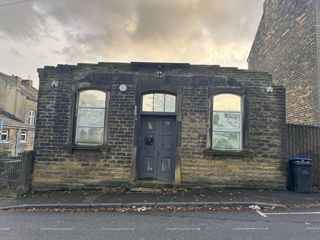Additional image 2 of Land for saleDaisy Hill Back Lane, Bradford, West Yorkshire BD9