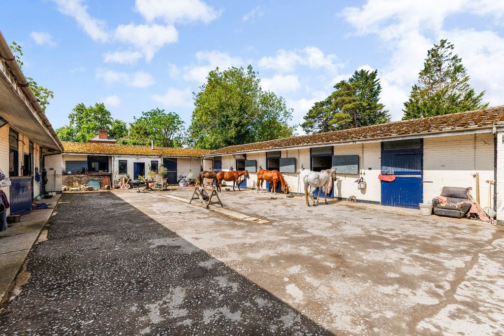 Additional image 5 of 5 bed equestrian for saleShinfield, Reading, Berkshire RG2