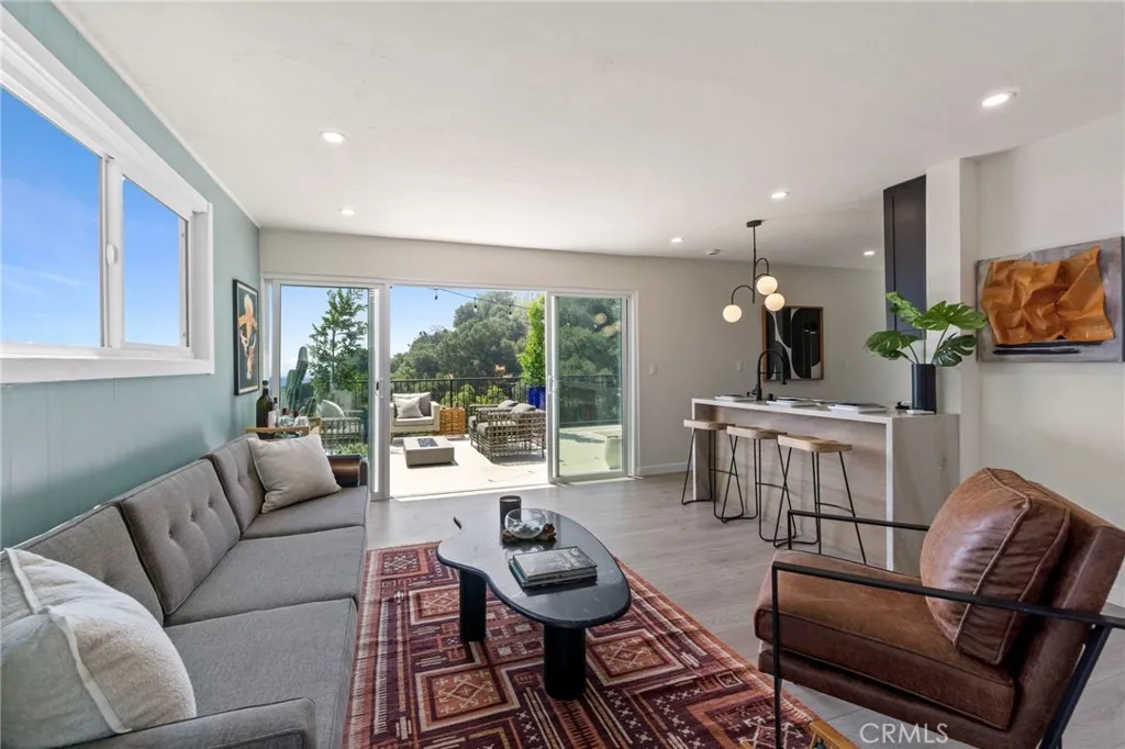 Additional image 71 of 7010 Loyal Trail, Los Angeles, CA 90068
