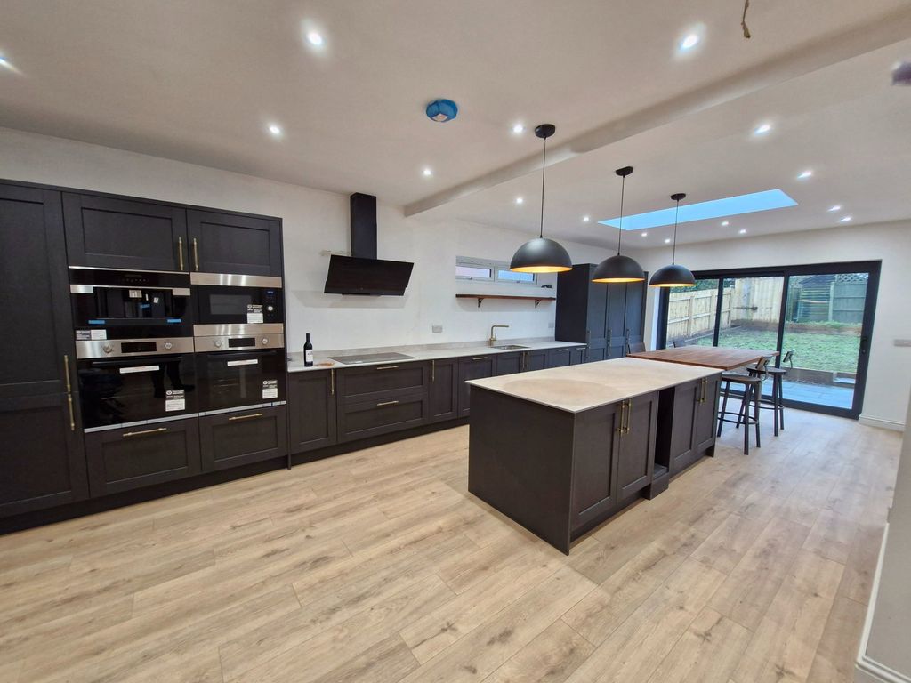 Additional image 3 of 5 bed detached house for saleVictoria Road, Beverley HU17